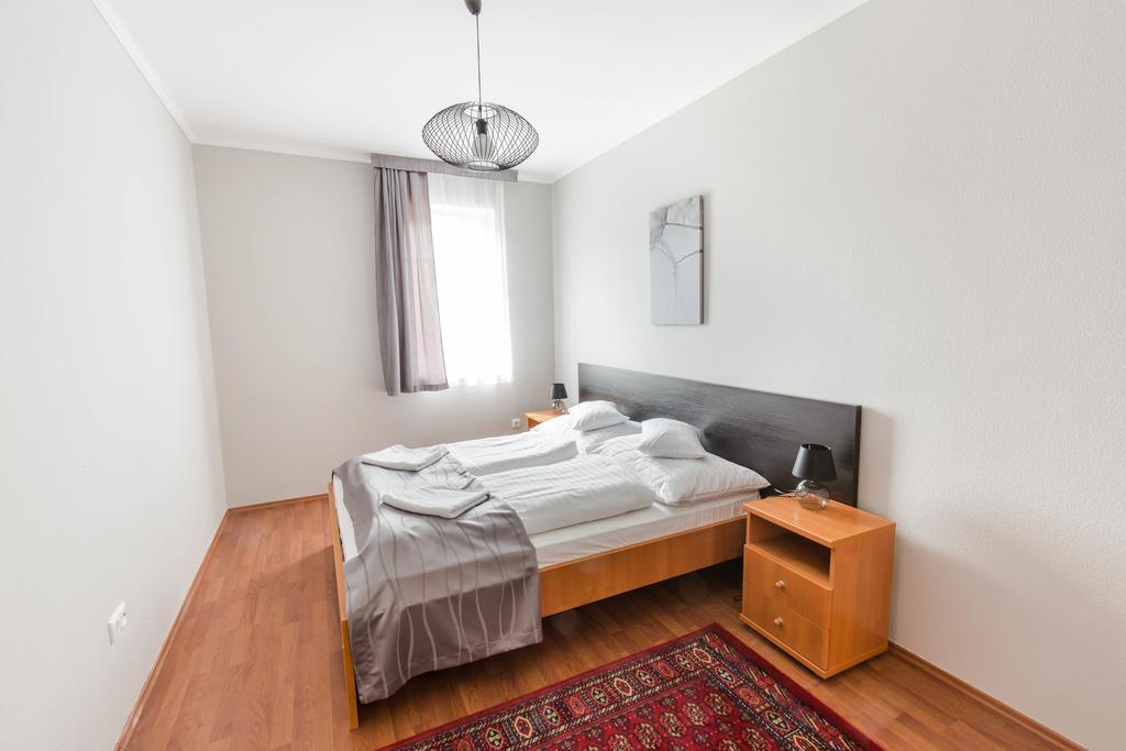 Salt Hill Apartmanok Egerszalók Eksteriør bilde