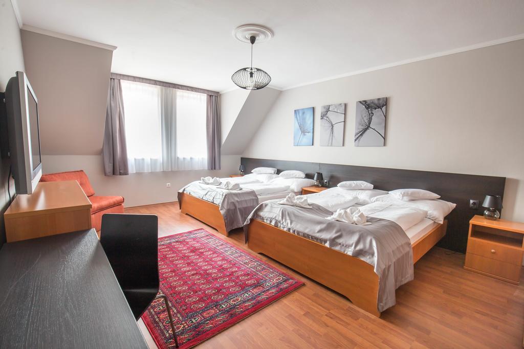 Salt Hill Apartmanok Egerszalók Eksteriør bilde