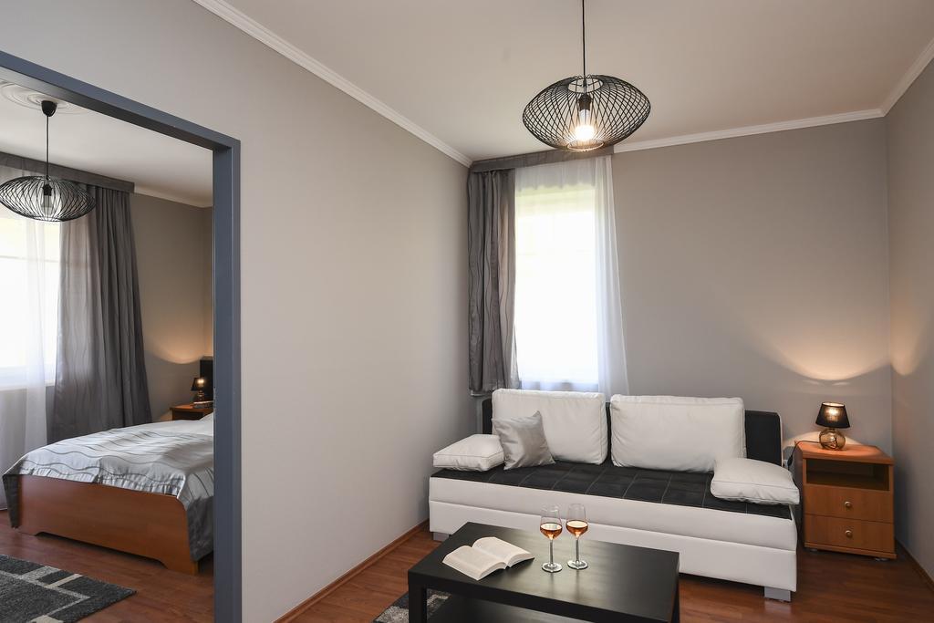 Salt Hill Apartmanok Egerszalók Eksteriør bilde