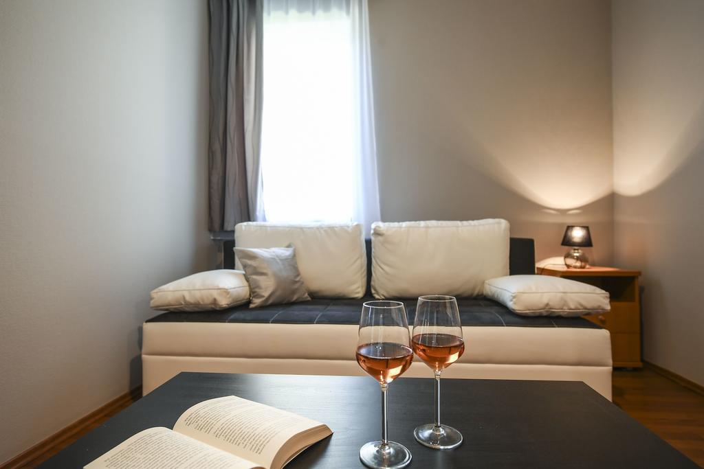Salt Hill Apartmanok Egerszalók Eksteriør bilde